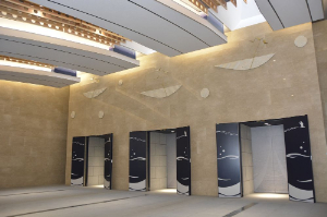 写真：火葬棟告別・収骨ホール