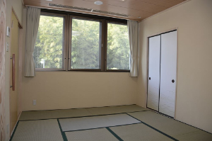 写真：葬儀棟控室