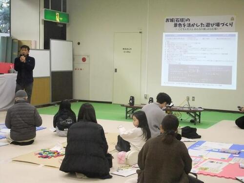 写真：お城　第7回会議　司会