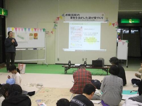 写真:こども政策課説明