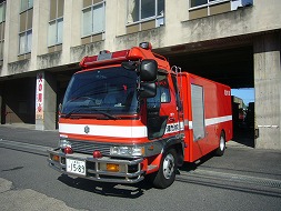 写真：5,000Lの水槽を積載した水槽車