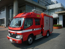 写真：CAFSを搭載した化学消防車