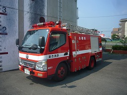 写真：1,500Lの水槽を積載した水槽付き消防ポンプ自動車2