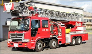 写真：はしご自動車2