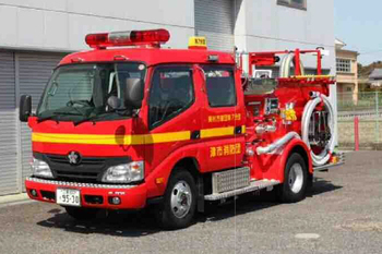 写真：消防ポンプ自動車