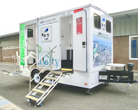 トイレトレーラー