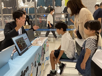 写真:ミエデンブース