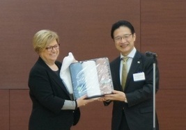 写真:ミッション団来訪1