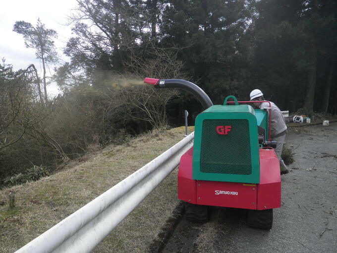 写真：竹破砕機1