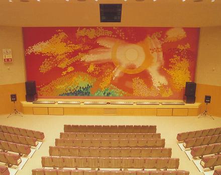 写真:美里文化センターホール