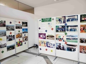 写真：津市・オザスコ市記念パネル展2