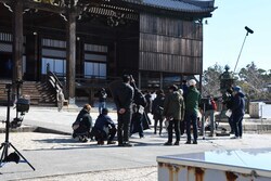 写真：高田本山専修寺でのロケの様子6