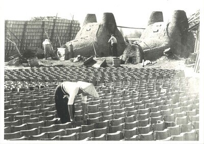 写真：久居瓦のダルマ窯の様子