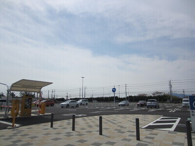 写真:久居駅東口市営駐車場