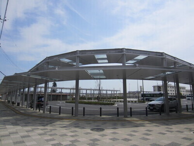 写真：久居駅東口通路