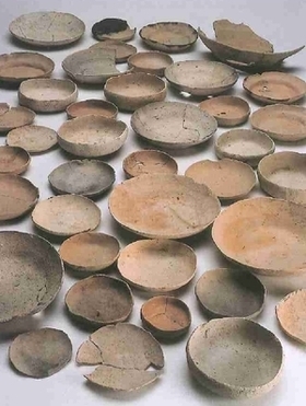 写真：在地産の土師器