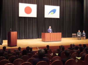 写真:退職辞令交付式