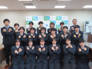 写真：全日本バレーボール高等学校選手権大会出場選手来訪