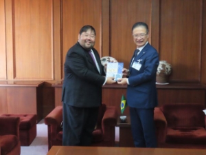 写真：アレシャンドレ荒木さん来訪