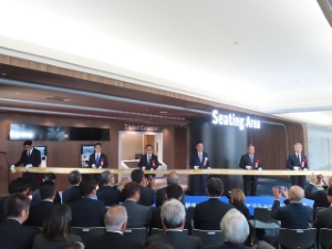 写真:記念式典の様子2