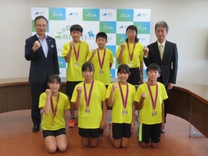 写真：一志Beast所属の選手の皆さん来訪