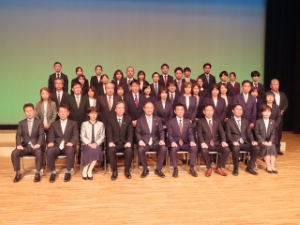 写真:退職辞令交付式