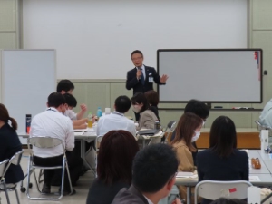 写真:令和5年度新任主査研修講話1