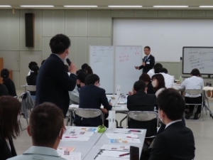 写真:令和5年度新任主査研修講話2