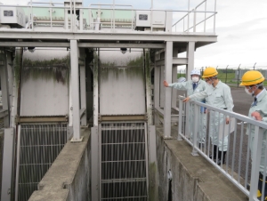 写真：雨水排水対策事業　現地視察3