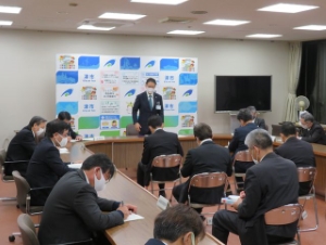 写真：第65回新型コロナウイルス感染症対策本部会議