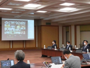 写真:第132回社会保障審議会医療保険部会1