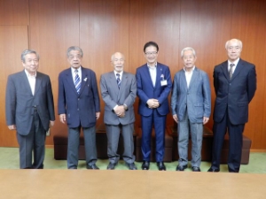 写真：津市自治会連合会津支部役員 来訪