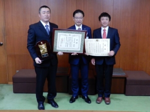 写真:中日農業賞 優秀賞、未来につながる持続可能な農業推進コンクール 東海農政局長賞 受賞報告