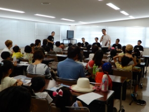 写真：うなぎ放流会1