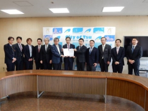 写真:政策・制度要請行動