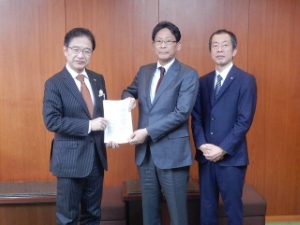 写真:津市一般廃棄物処理基本計画に係る答申