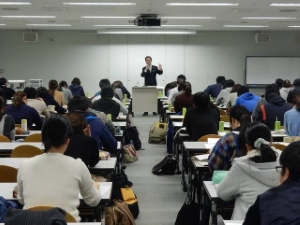 写真:津市長との教育懇談会