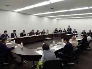写真：第2回津市環境審議会への諮問1
