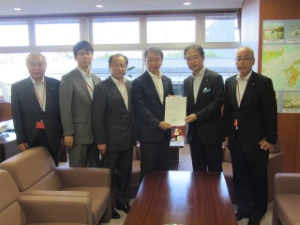 写真：中部国道協会 提言活動2