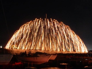 写真:津花火大会2