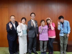 写真：たんたらホイ！フェス in 横浜 ENJOY MUSIC & DANCE & パフォーマンス 出場団体「だいじこファミリー」