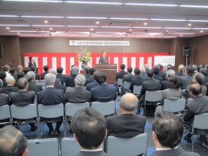 写真：三重大学医学部附属病院新外来棟完成式 挨拶