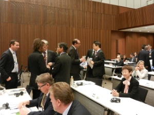 写真：第4回日仏自治体交流会議　全体会1
