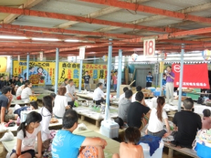 写真:津市消防職員協議会 海岸清掃・立て干し 挨拶