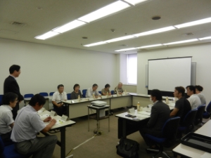 写真:津市ケーブルテレビ放送番組審議会 挨拶