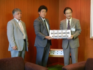 写真:いのさん農園「大粒のブルーベリー」PR