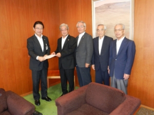 写真:第62回社会を明るくする運動津市推進委員会来訪