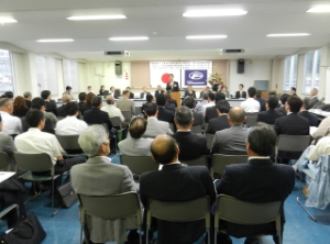 写真：公益社団法人三重県宅地建物取引業協会定時総会挨拶