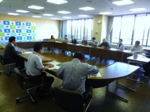 写真:津市大門大通り商店街振興組合との意見交換会