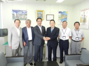 写真：三重県体育協会訪問